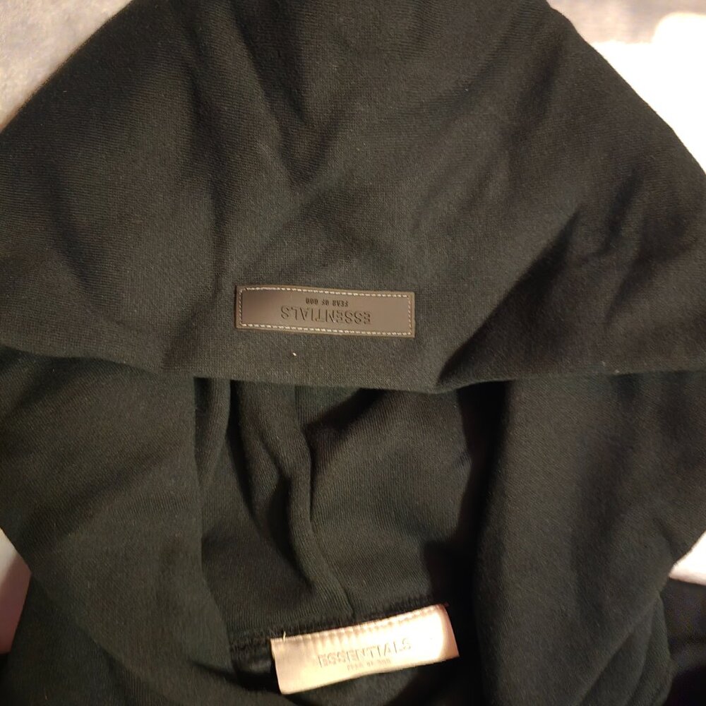 Share Similar items Sponsored See all Fear of God Essentials Black Stretch Limo - Picture 3 of 5